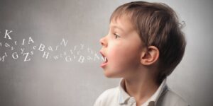 CONECTA: Entre balbucios e poucas palavras